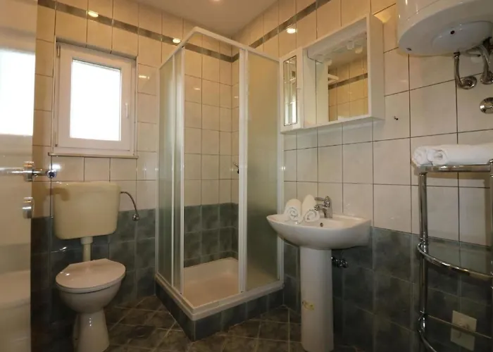 Melisa 8 By Interhome Vikendica