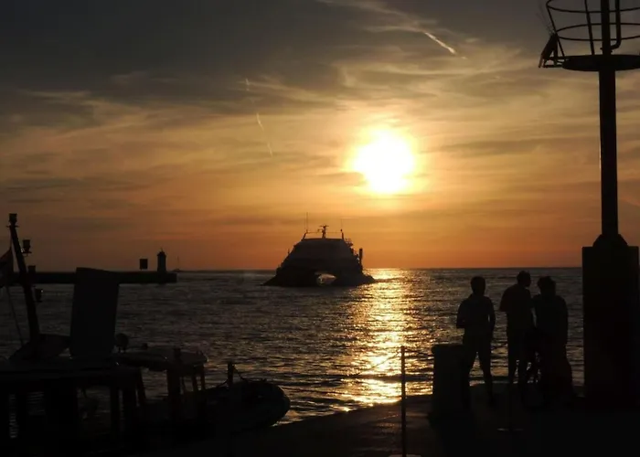 Melisa 8 By Interhome Vikendica